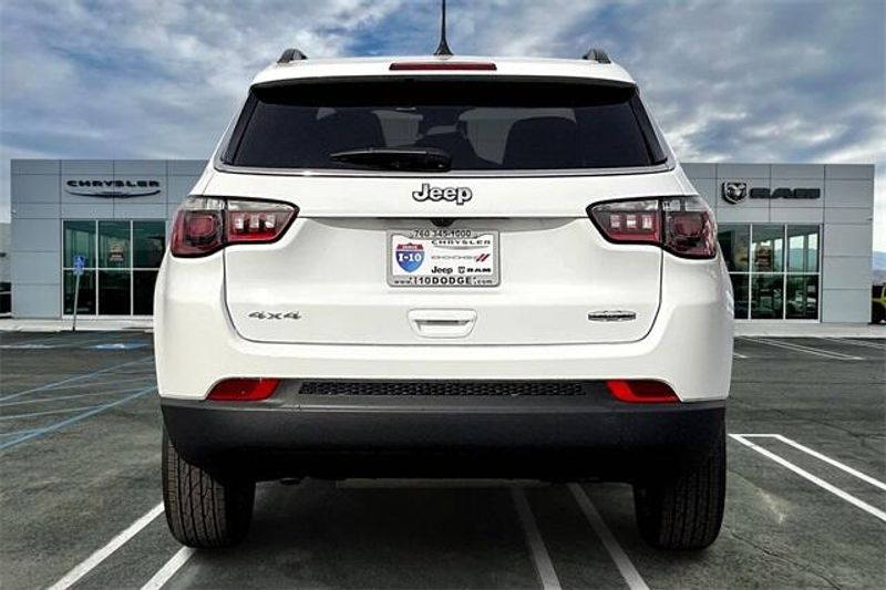 2025 Jeep Compass Latitude 4x4Image 3