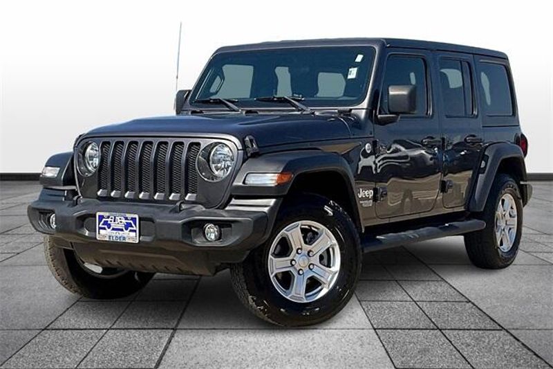 2019 Jeep Wrangler Unlimited Image 2