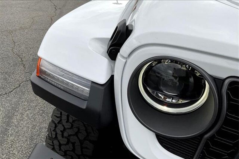 New 2025 Jeep Wrangler 4-door Rubicon XImage 11