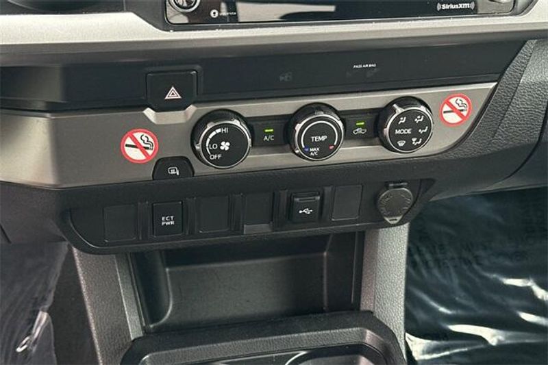 Used 2023 Toyota Tacoma Image 17