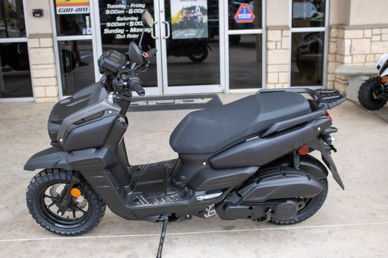 NEW 2026 YAMAHA ZUMA 125 Image 1