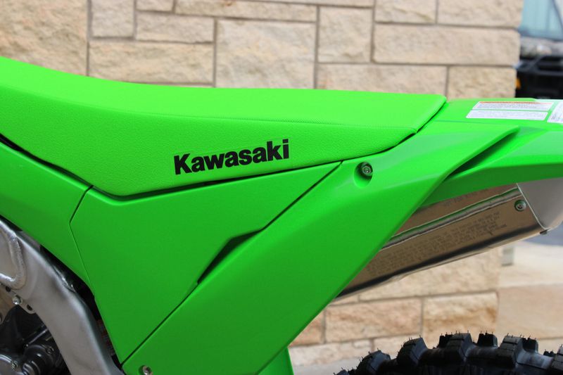 New 2026 Kawasaki KX450 LIME GREEN Image 8