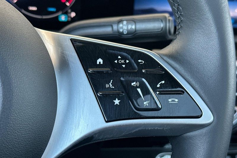 Used 2025 Mercedes-Benz CLA 250Image 27