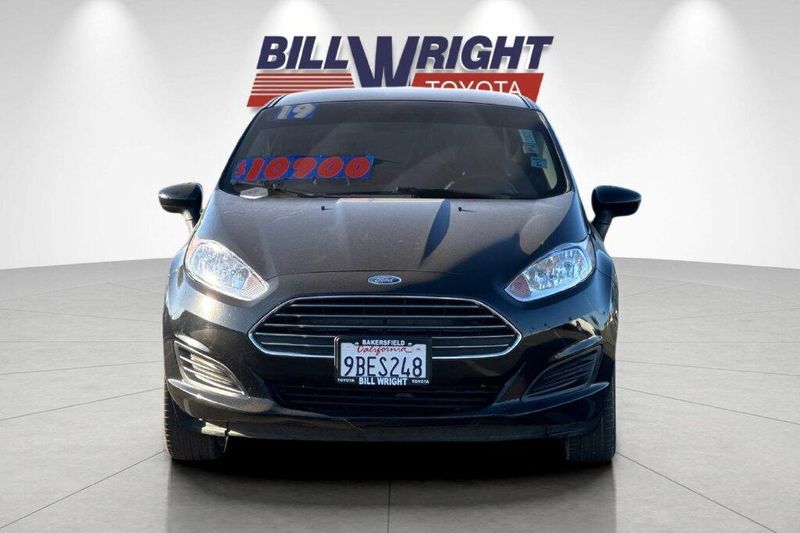 Used 2019 Ford Fiesta SEImage 8