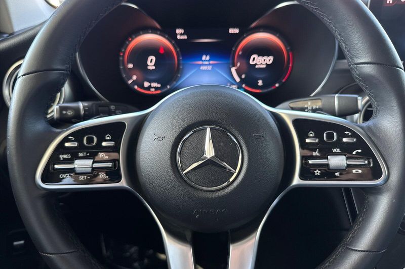 Used 2022 Mercedes-Benz GLC 300Image 26