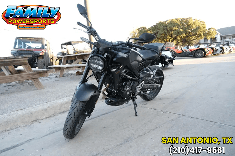 2025 Honda CB300R ABS MATTE BLACK METALLICImage 1