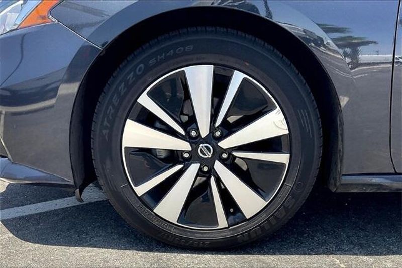 Used 2022 Nissan Altima 2.5 SVImage 8