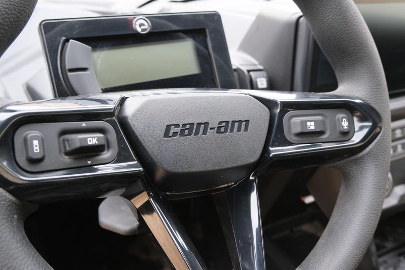 NEW 2026 CAN-AM MAVERICK X3 MAX X RS TURBO RR WITH 1025 TOUCHSCREEN Image 26