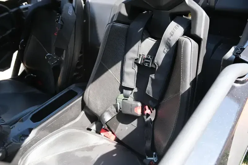 NEW 2025 CAN-AM MAVERICK X3 MAX X RS TURBO RR Image 19