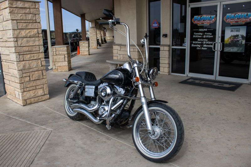 USED 2009 HARLEY DYNA SUPER GLIDE Image 2
