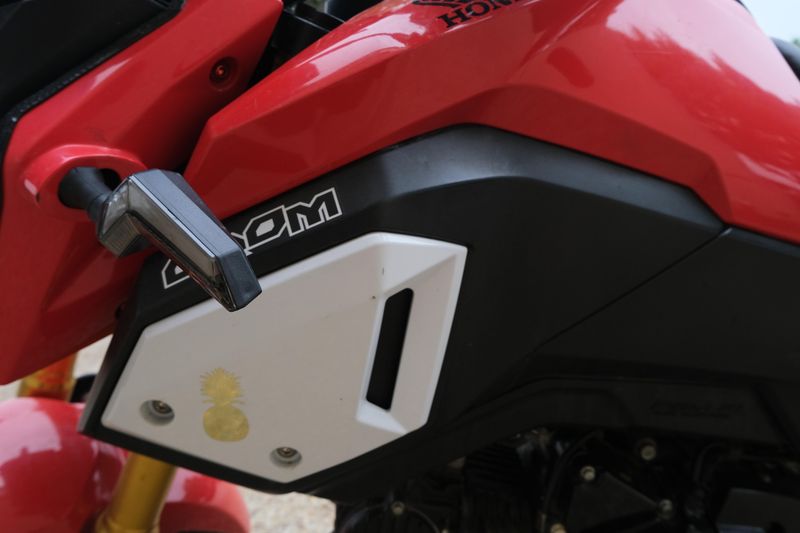 2019 Honda GROM125 RED AND BLACK Image 6