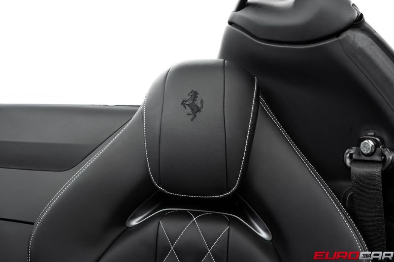2022 Ferrari 812 GTS *CARBON STEERING WHEEL * FRONT LIFT*Image 45