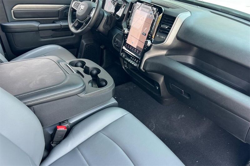 2026 Ram 2500 Tradesman photo 15