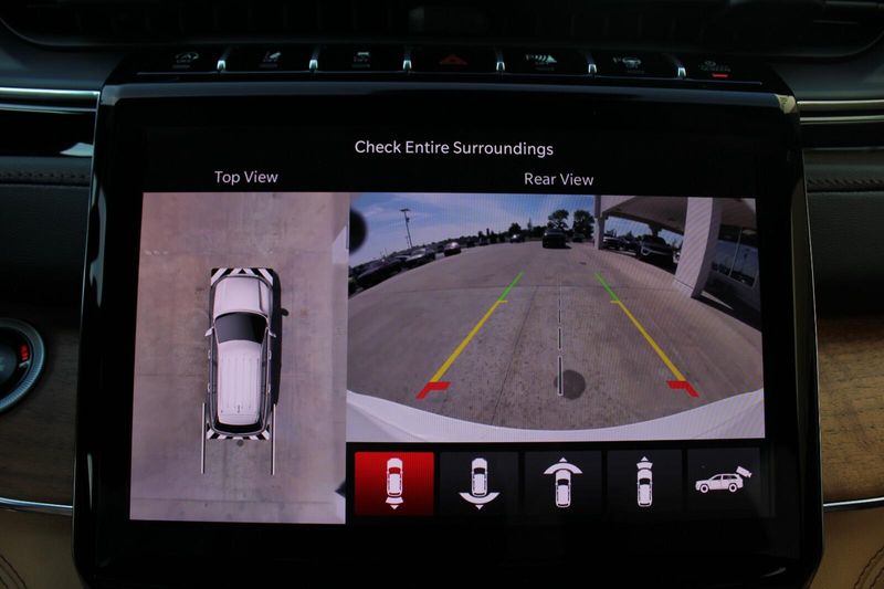 2025 Jeep Grand Cherokee L Summit Reserve photo 21