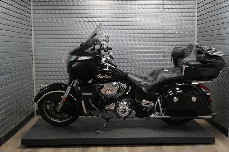 USED 2022 INDIAN MOTORCYCLE ROADMASTER Image 6