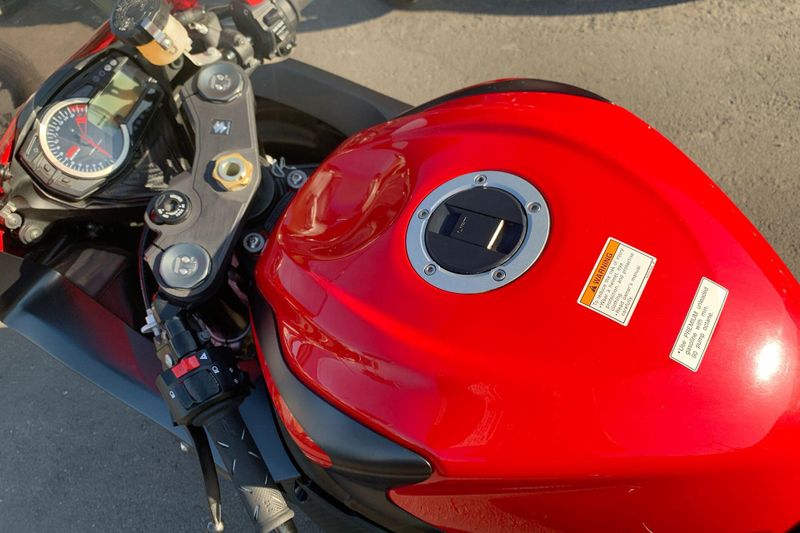 Used 2016 Suzuki GSX-R600L6 CA Image 20
