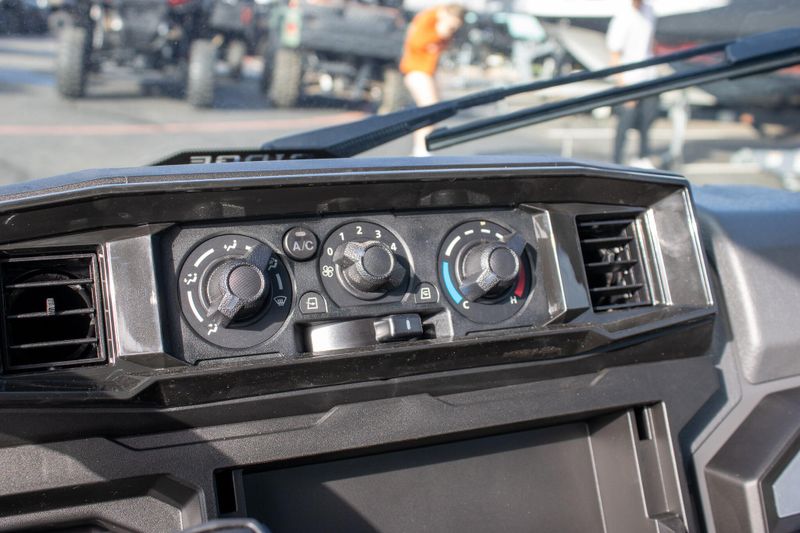 NEW 2026 KAWASAKI RIDGE CREW HVAC Image 16