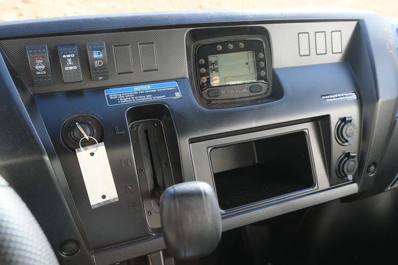 NEW 2026 KAWASAKI MULE PROFXT 1000 LE Image 23