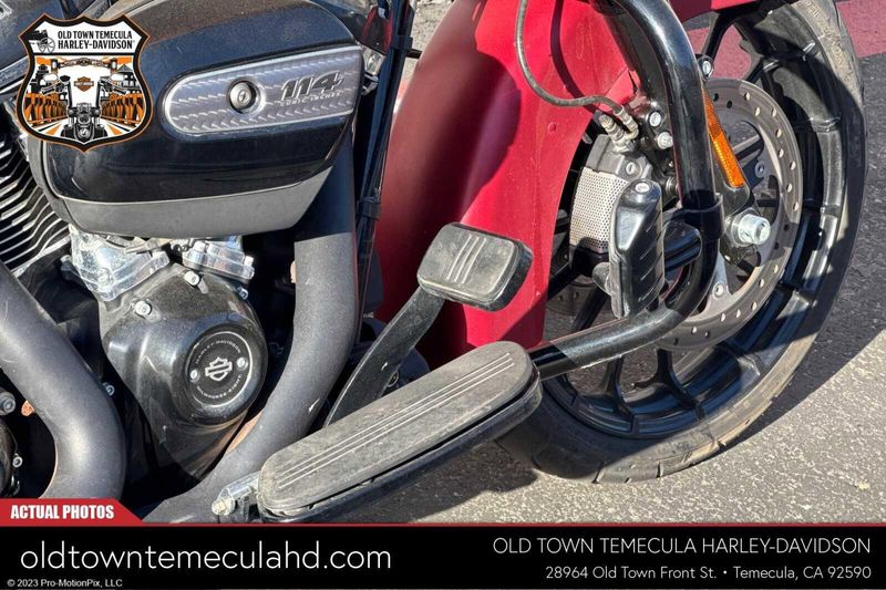 2019 Harley-Davidson Street Glide in a WICKED RED DNM exterior color. BMW Motorcycles of Temecula – Southern California (951) 506-6903 bmwmotorcyclesoftemecula.com 