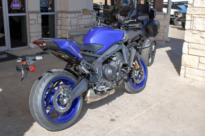 NEW 2026 YAMAHA MT09 Image 8