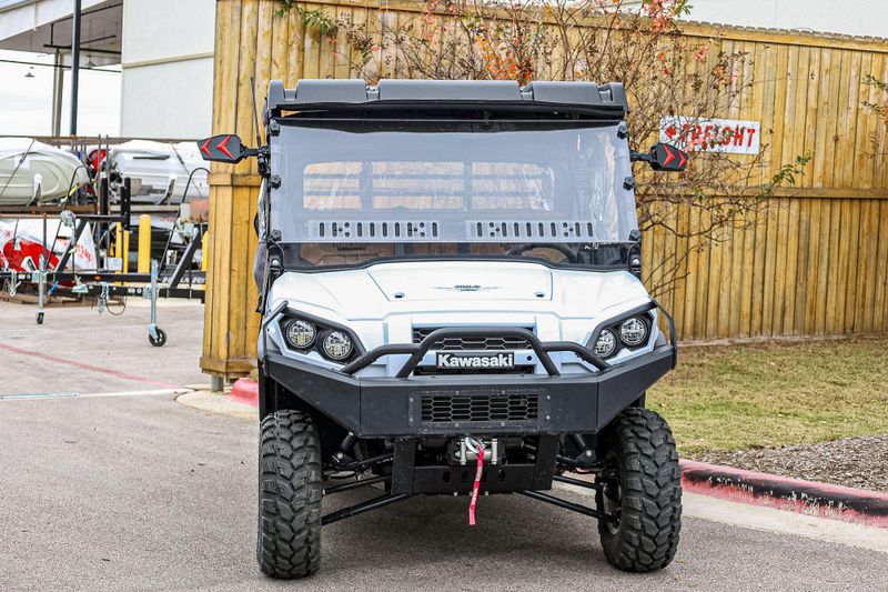 2024 Kawasaki Mule PROFXT 1000 Platinum Ranch EditionImage 4