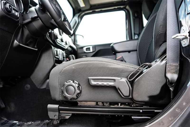 2021 Jeep Wrangler Sport photo 15