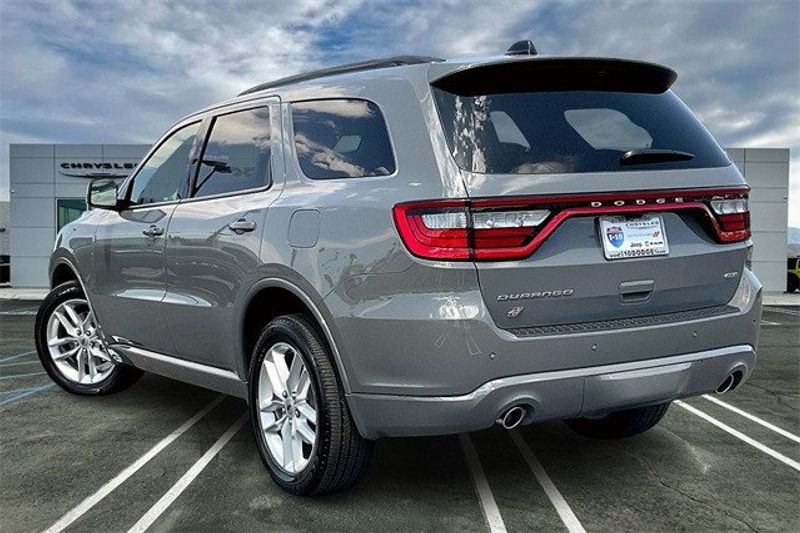 2024 Dodge Durango Gt Premium AwdImage 2