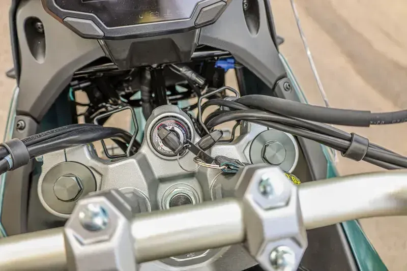 NEW 2026 KAWASAKI KLE500 SE ABS Image 12