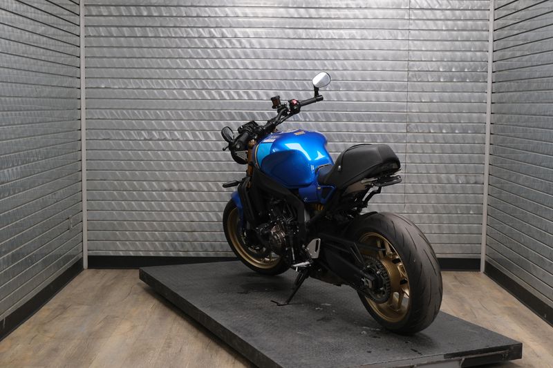 USED 2023 YAMAHA XSR900 Image 5