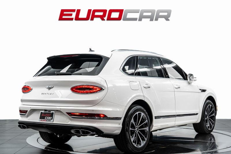 Used 2023 Bentley Bentayga *FRONT SEAT COMFORT SPEC*Image 5