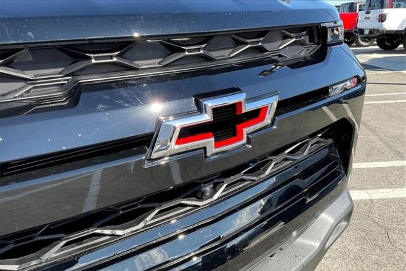 2024 Chevrolet Colorado ZR2 photo 28