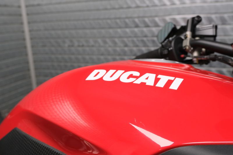 USED 2021 DUCATI DIAVEL1260 Image 11