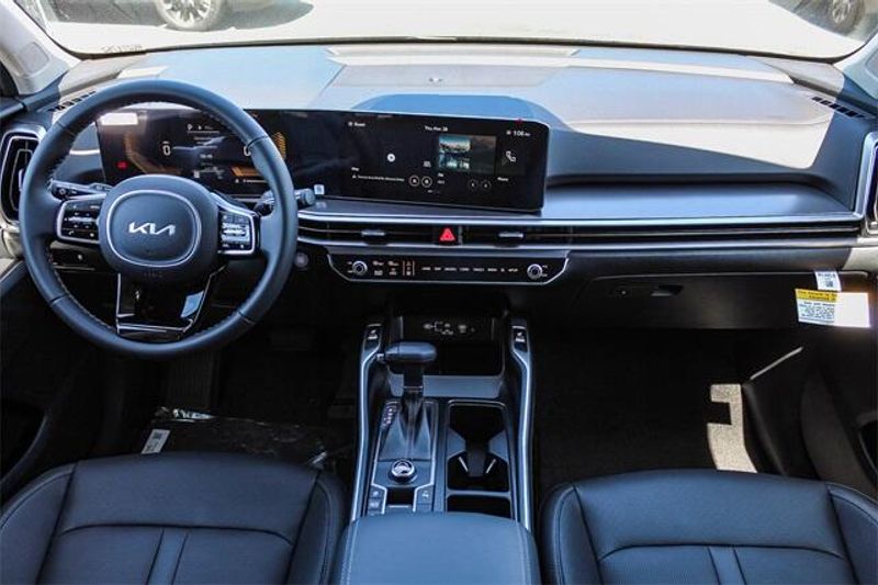 2025 Kia Sorento SImage 5