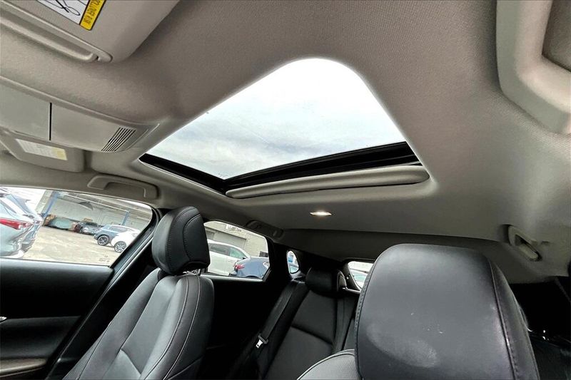 Used 2022 Mazda CX-30 2.5 Turbo Premium PackageImage 12
