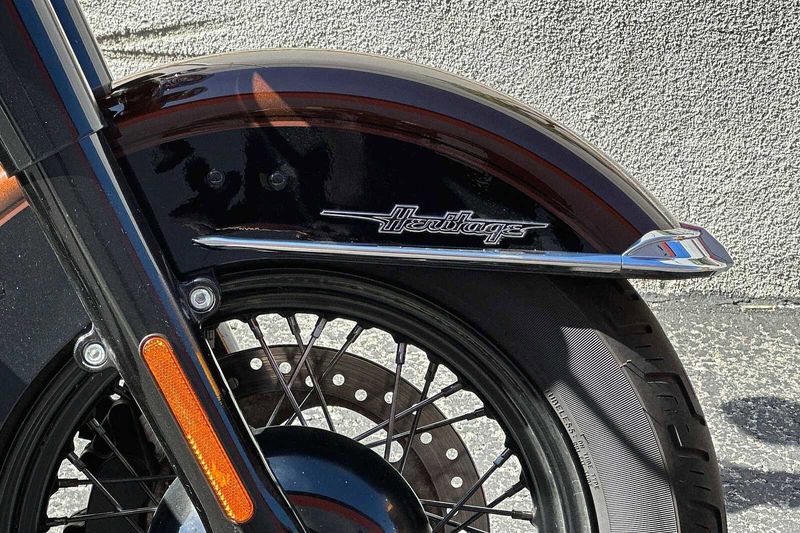 2019 Harley-Davidson Softail in a RAWHIDE/BLACK W/PINSTRIPE exterior color. BMW Motorcycles of Temecula – Southern California 951-395-0675 bmwmotorcyclesoftemecula.com 