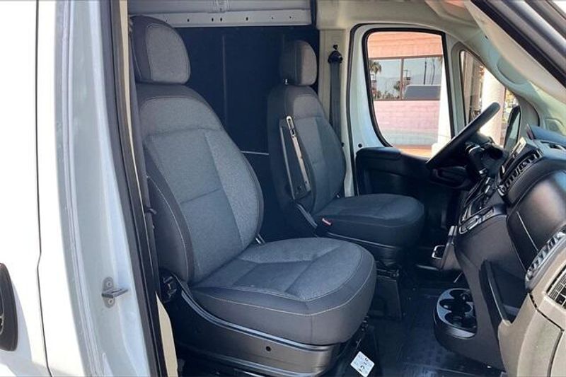 2022 RAM ProMaster 1500 BaseImage 6