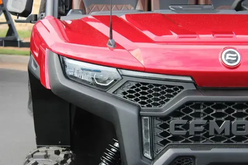 NEW 2026 CFMOTO UFORCE U10 XL PRO Image 8