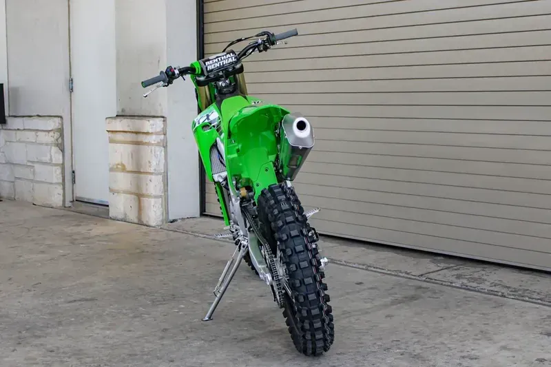 2025 Kawasaki KX 450X LIME GREENImage 8