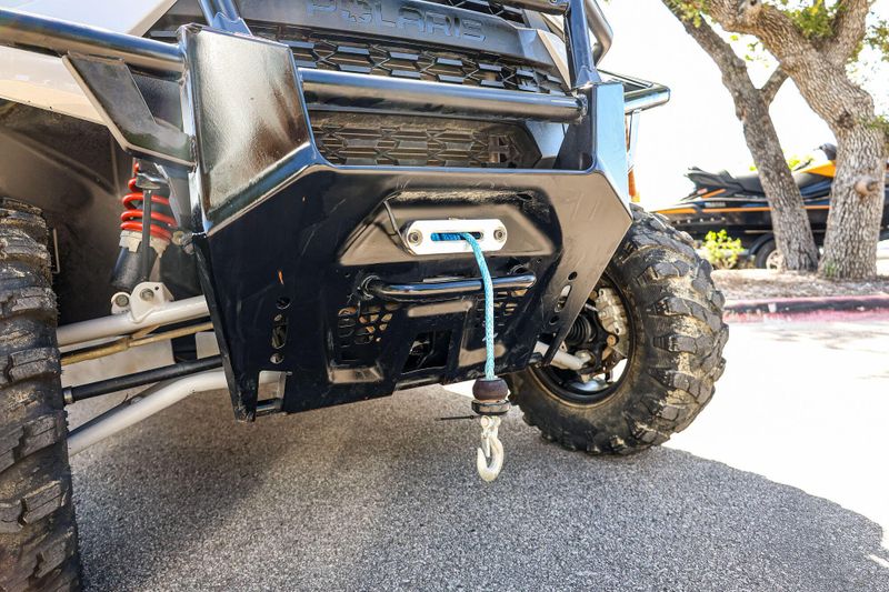 2022 Polaris RGR CREW XP 1000 NS TRAIL BOSS RCR  GRAY TRAIL BOSS Image 2