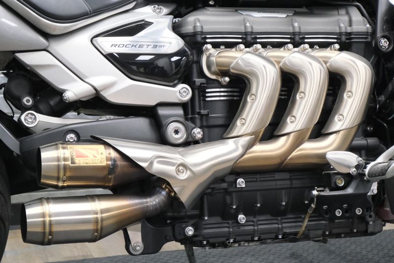 USED 2022 TRIUMPH ROCKET 3 GT Image 15