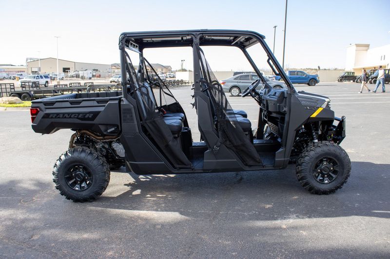 NEW 2026 POLARIS RANGER CREW 1000 PREMIUM Image 4