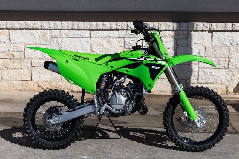 2025 Kawasaki KX85 LIME GREENImage 2