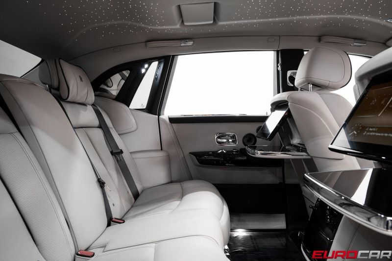 Used 2024 Rolls-Royce Phantom * FACTORY TWO-TONE * PACKAGE*Image 35