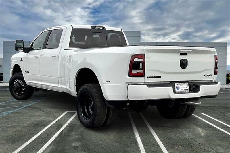 2024 RAM 3500 Laramie Crew Cab 4x4 8