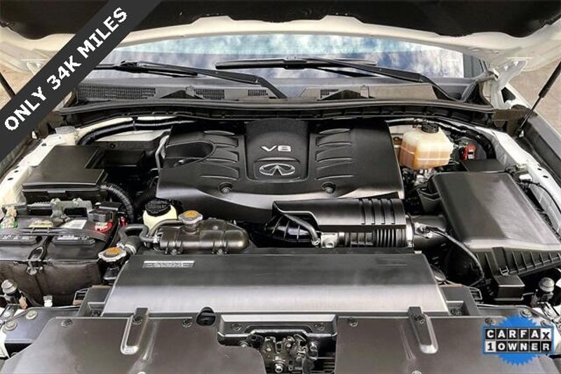 Used 2018 INFINITI QX80 BaseImage 9