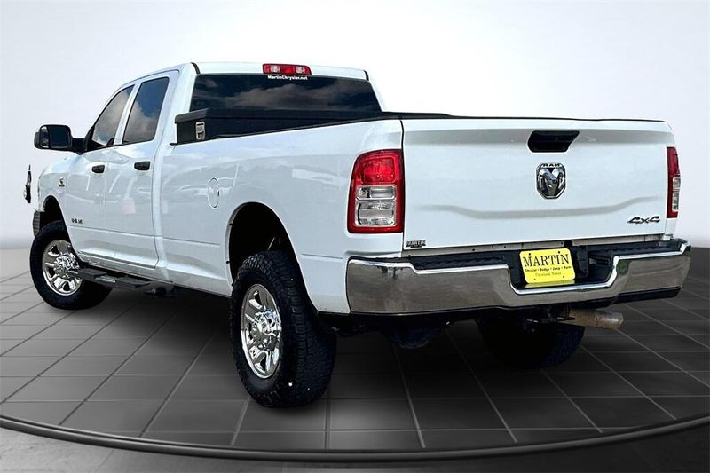 2022 Ram 2500 Tradesman photo 2