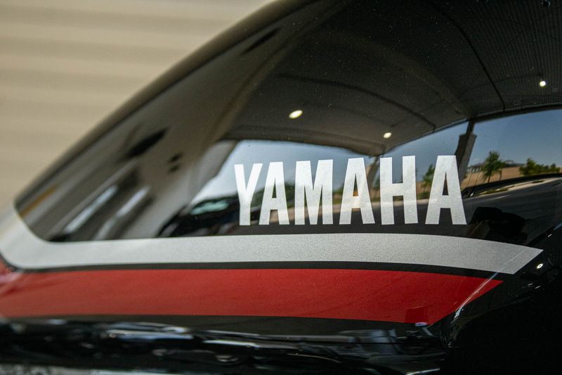 2024 Yamaha V STAR 250  RAVENImage 5