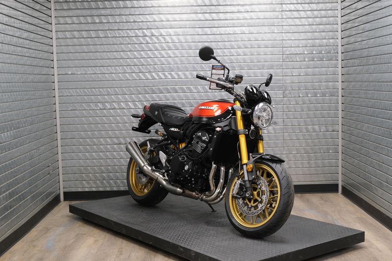 NEW 2026 KAWASAKI Z900RS SE ABS Image 1