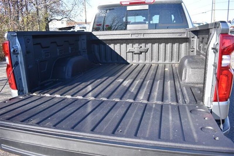 New 2026 Chevrolet Silverado 1500 RSTImage 21