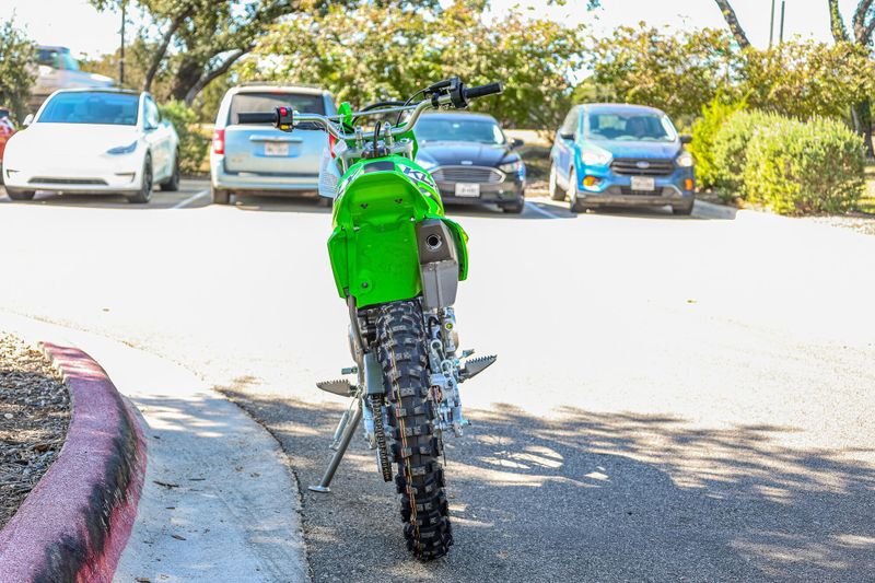 2025 Kawasaki KLX 140R L LIME GREEN Image 8
